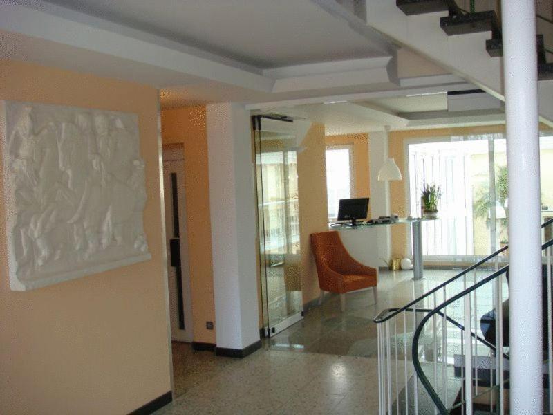 Lindemann Hotel ฮิลเดสไฮม์ ภายนอก รูปภาพ