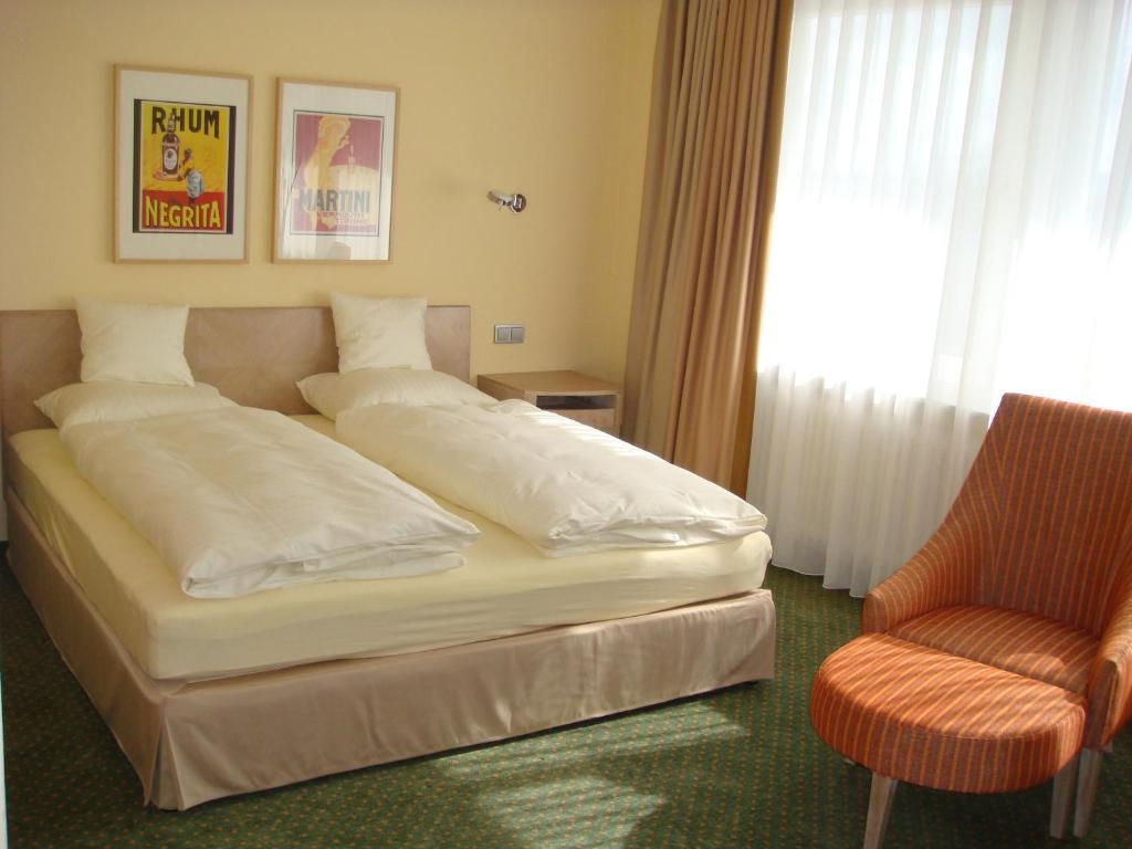 Lindemann Hotel ฮิลเดสไฮม์ ห้อง รูปภาพ